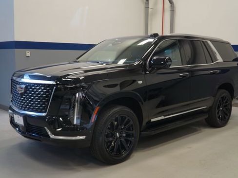 New 2025 Cadillac Escalade Premium Luxury w/ LPO, Floor Liner Package image 1