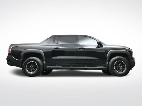Used 2026 Chevrolet Silverado EV Trail Boss w/ Plus Package AWD/4WD image 29