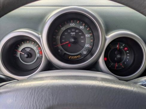 Used 2004 Honda Element EX image 11