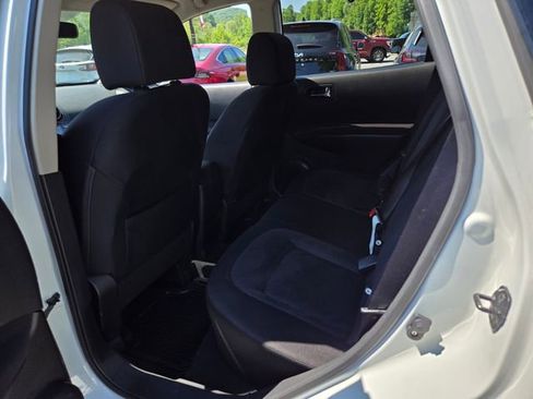 Used 2012 Nissan Rogue S w/ Special Edition Pkg FWD image 10