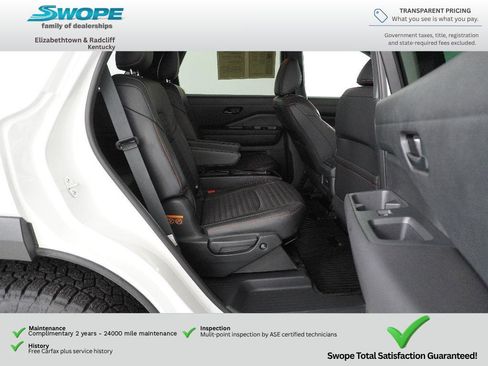 Used 2025 Nissan Pathfinder Rock Creek AWD/4WD image 10