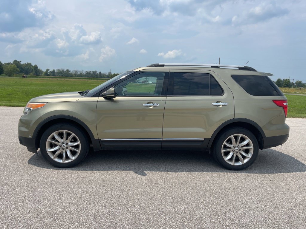 Used 2012 Ford Explorer Limited AWD/4WD image 1