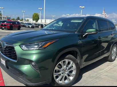 Used 2024 Toyota Highlander Limited