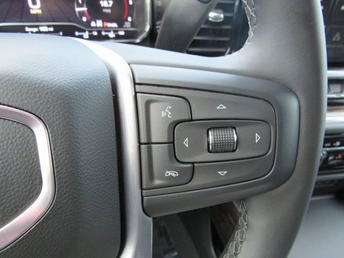 Used 2024 GMC Sierra 2500 SLE w/ SLE Convenience Package image 16