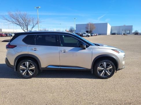 Certified 2021 Nissan Rogue SL w/ Premium Package image 5