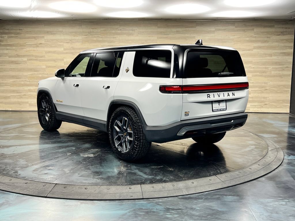 Used 2023 Rivian R1S Adventure Quad AWD/4WD image 14