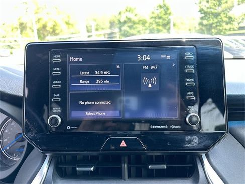 Used 2021 Toyota Venza XLE image 17