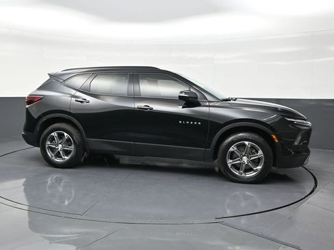 Used 2024 Chevrolet Blazer LT FWD image 6