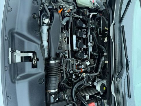 Used 2019 Honda Civic EX image 25
