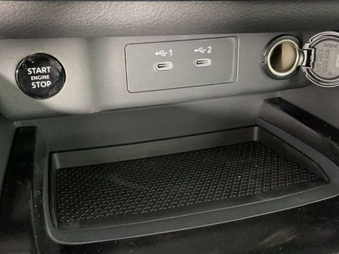 New 2025 Nissan Rogue S image 54