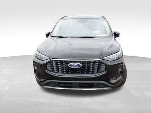 New 2025 Ford Escape SE w/ PHEV Premium Package FWD image 8
