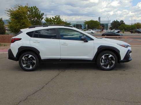 New 2026 Subaru Crosstrek 2.5i Limited AWD/4WD image 3