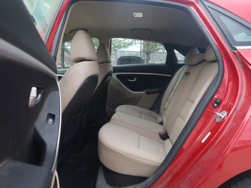 Used 2014 Hyundai Elantra GT image 23