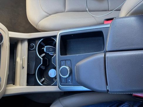 Used 2015 Mercedes-Benz ML 350 4MATIC image 24