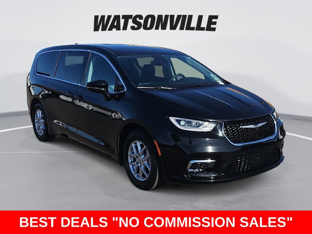Used 2024 Chrysler Pacifica Touring-L FWD 360° Tour