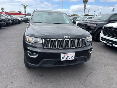 Used 2020 Jeep Grand Cherokee Laredo w/ Laredo X Package RWD image 6