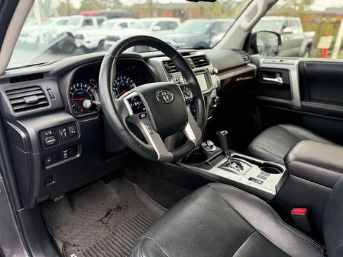 Used 2017 Toyota 4Runner Limited image 13