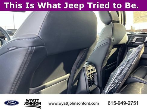 New 2025 Ford Bronco Outer Banks image 18