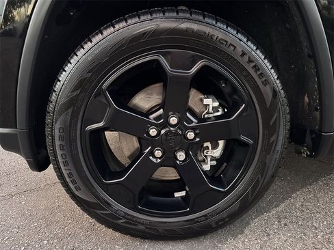 Certified 2021 Jeep Grand Cherokee Freedom Edition image 18