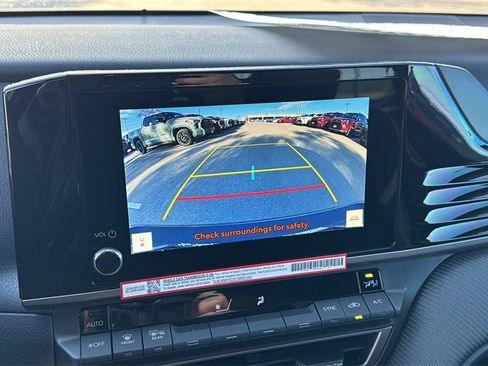 New 2026 Toyota Camry Hybrid image 33