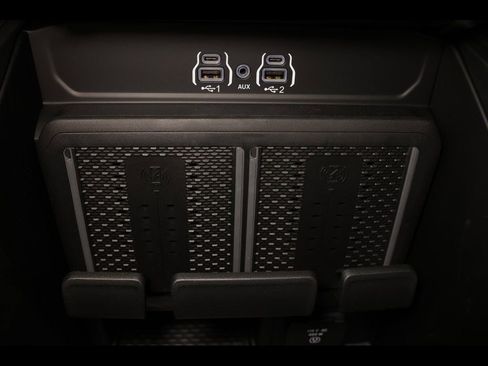 New 2026 RAM 3500 Laramie AWD/4WD image 23