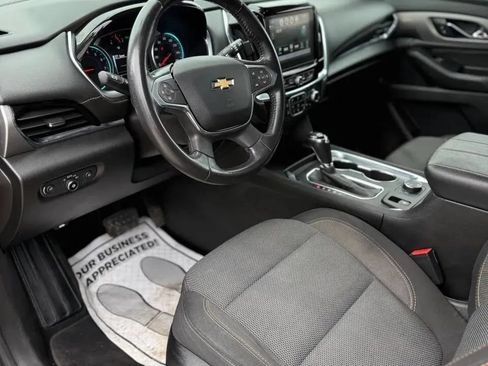 Used 2018 Chevrolet Traverse LT AWD/4WD image 11