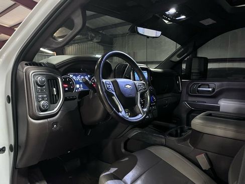 Used 2021 Chevrolet Silverado 2500 LTZ w/ LTZ Premium Texas Edition image 8