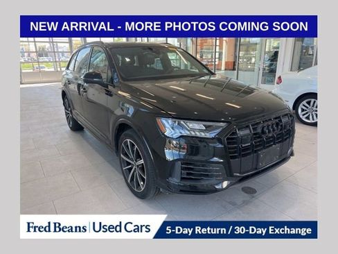 Used 2023 Audi Q7 3.0T Premium Plus w/ Premium Plus Package AWD/4WD image 1