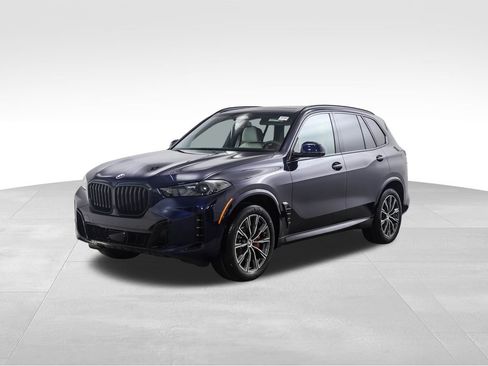 New 2026 BMW X5 xDrive40i w/ M Sport Package image 1
