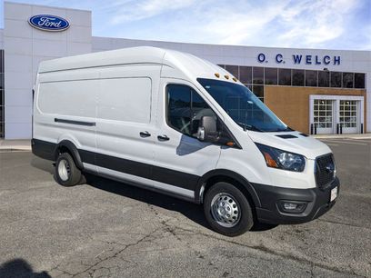 New 2024 Ford Transit 350 148 High Roof DRW AWD w/ Exterior Upgrade Package