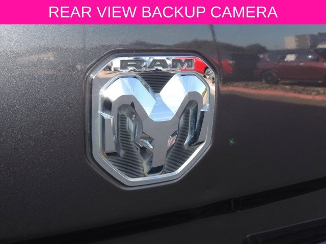 Used 2022 RAM 2500 Tradesman w/ Chrome Appearance Group AWD/4WD image 12