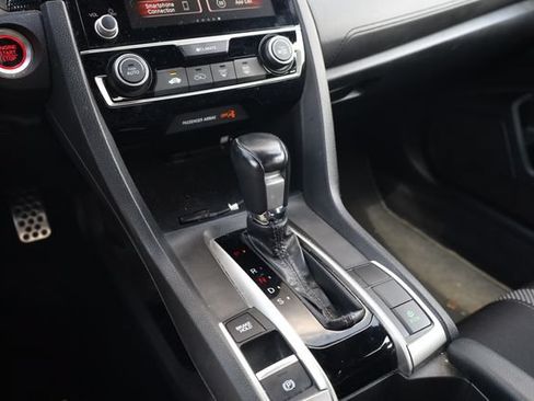 Used 2020 Honda Civic Sport image 19