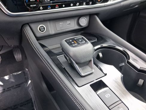 Certified 2023 Nissan Rogue SL w/ SL Premium Package FWD image 23