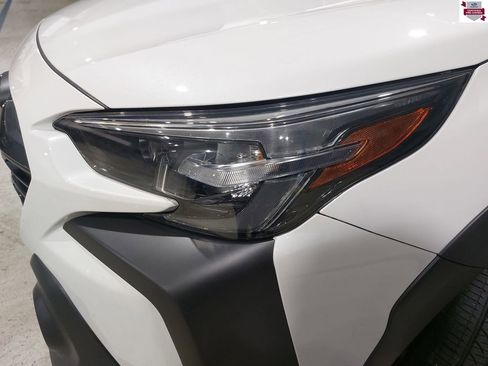 Certified 2025 Subaru Outback Premium w/ Popular Package #1A image 33