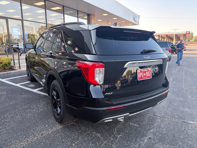 Used 2022 Ford Explorer XLT w/ Equipment Group 202A RWD image 3
