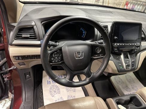 Used 2018 Honda Odyssey EX-L image 16