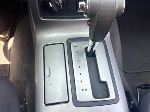 Used 2012 Nissan Pathfinder S AWD/4WD image 13