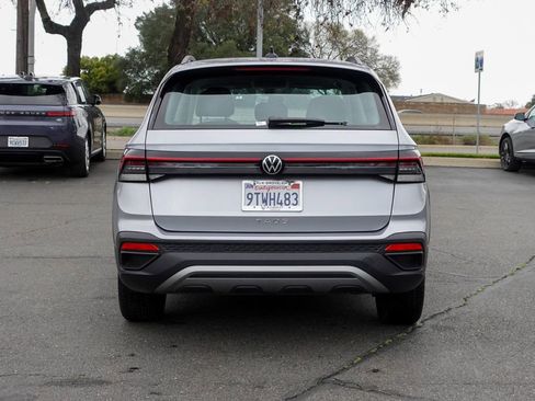 Certified 2025 Volkswagen Taos S image 7