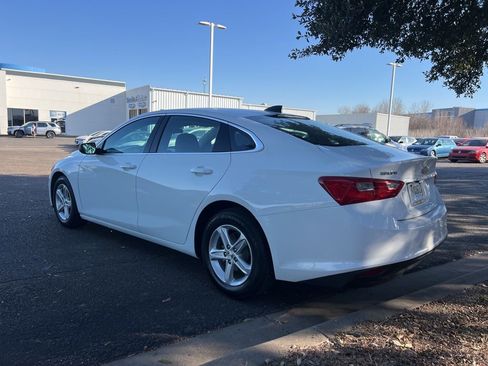 Used 2023 Chevrolet Malibu LS image 5