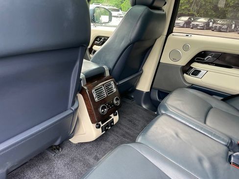 Used 2019 Land Rover Range Rover HSE AWD/4WD image 9