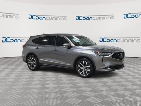 Used 2022 Acura MDX SH-AWD w/ Technology Package image 2