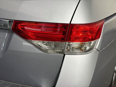 Used 2016 Honda Odyssey EX image 32
