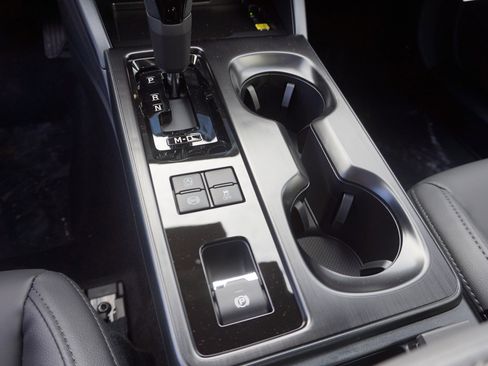 New 2026 Subaru Outback Premium image 13