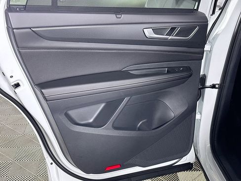 New 2026 Volkswagen Atlas Cross Sport SEL R-Line image 20