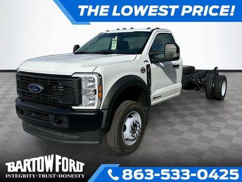 New 2025 Ford F550 4x4 Regular Cab Super Duty image 1