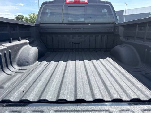 Used 2021 Chevrolet Colorado LT w/ Redline Special Edition AWD/4WD image 5