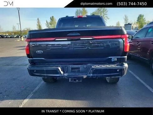 Used 2022 Ford F150 Lightning Platinum AWD/4WD image 5