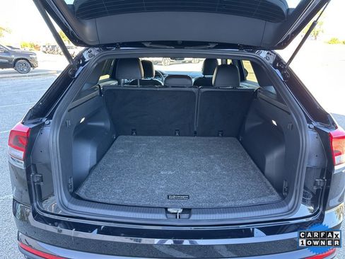 Used 2024 Volkswagen Atlas Cross Sport SE image 3