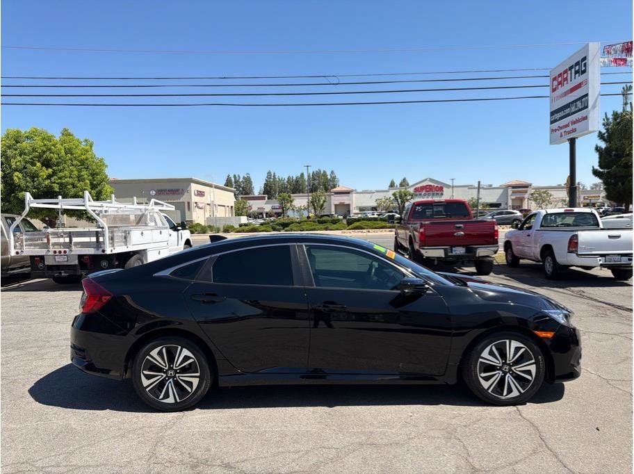 Used 2017 Honda Civic EX-T image 4