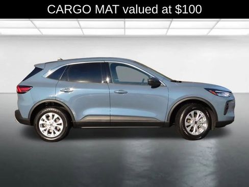 Used 2023 Ford Escape Active image 4